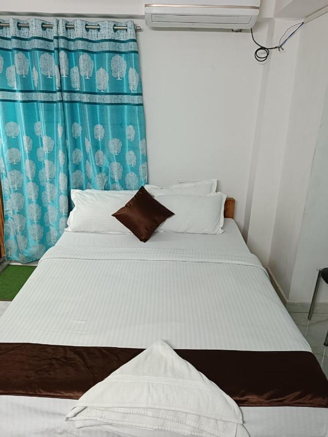 Hotel Atithi Grand Гувахати Экстерьер фото